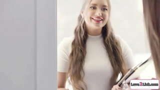 ���িবাহ পরিকল্পনাকারী, সুন্দরি সেক্সি মহিলার, স্বামী ও স্ত্রী, অন্তর্বাস, মেয়ে সমকামী এবং বোঝানোর em আছে একটি 3some.তিনি licks এবং ভগ হিসাবে তার পীনস্তনী দুর্দশা, দুর্দশা তার