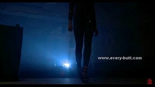 Sakratua zaharra threeway anal sex errituala