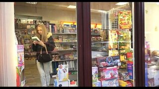 Asu adores blowjobs akèh