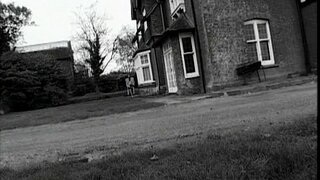 Гармония - Үй, Ұят - сахна 6