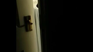 Գաղտնի լուսանկարել է կնոջը