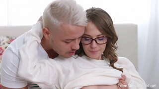 ���िशोरीविश्व-गुदद्वारासंबंधीचा-देवदूत